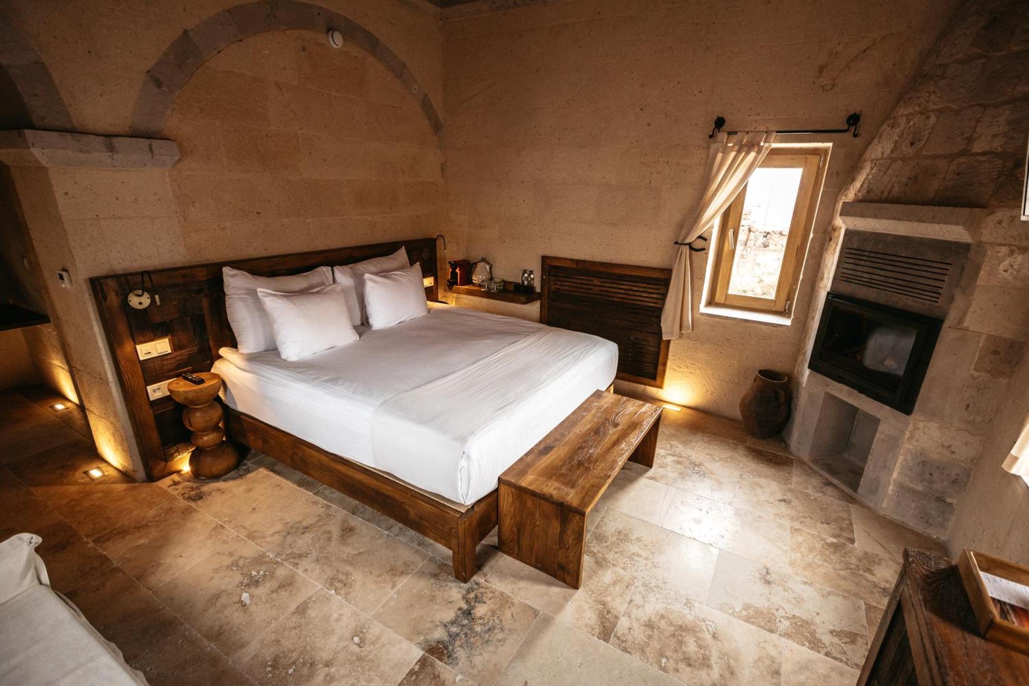 Millstone Cave Suites Hotel Uchisar Εξωτερικό φωτογραφία